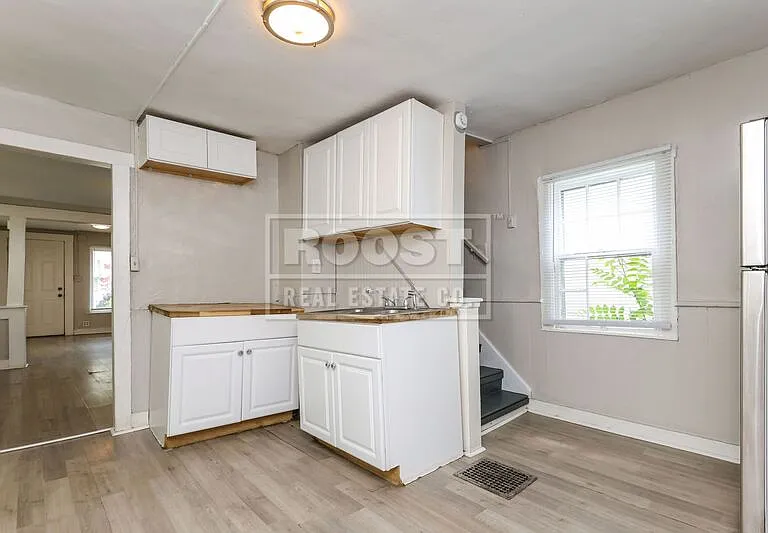 35 Neal Ave — Photo 8