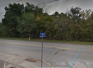 S Arch St W, Connellsville, PA 15425