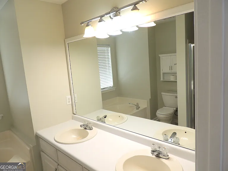 10 Brandon Dr — Photo 10