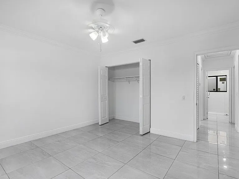 5170 SW 7th St — Photo 1
