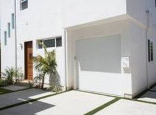 7445 W 81st St, Los Angeles, CA 90045