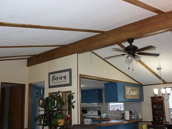 3rd image of 26114 Circle Dr