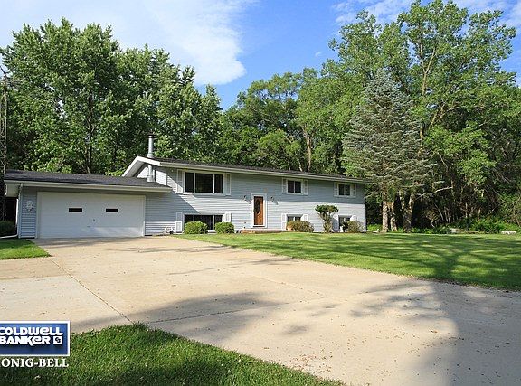 2nd image of 2165 Wahoo Dr #5