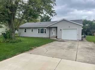 206 E North St, Anna, OH 45302