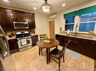 18 Homer St APT 2, Brookline, MA 02445