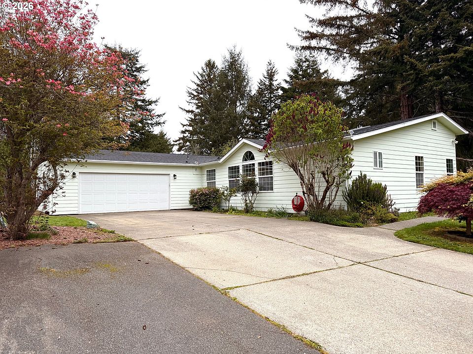 1st image of 1157 8th St NE