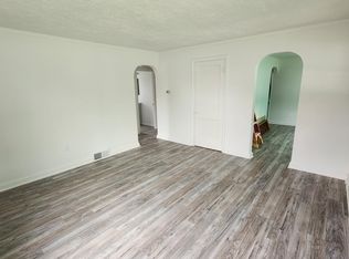 1405 E Philadelphia St, York, PA 17403