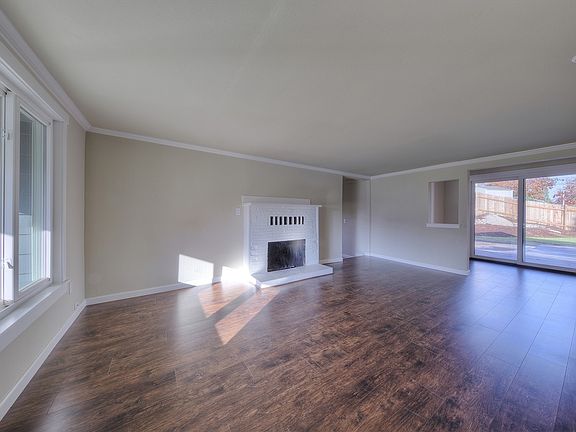 2nd image of 4404 S 289th Pl