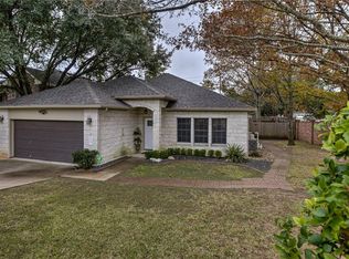 7173 Ridge Oak Rd, Austin, TX 78749
