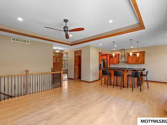 4th image of 1153 Onyx Ct