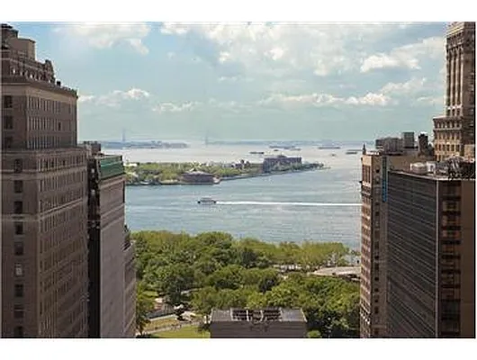 Rented by Douglas Elliman | media 67