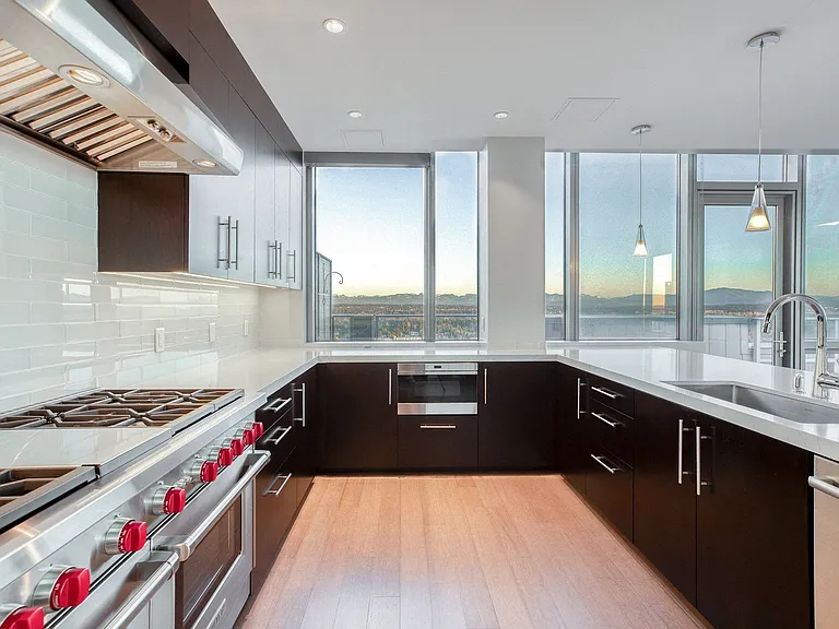 Chef inspired penthouse kitchen