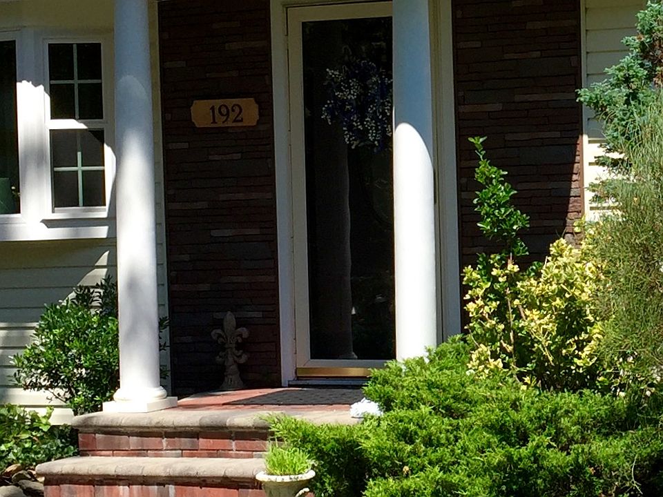 1st image of 192 Stanley Dr