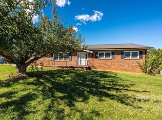 18 Cedar Forest Loop, Hickory, NC 28601