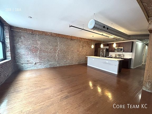 3rd image of 1223 Union Ave #402