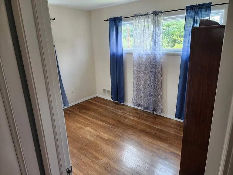 816 Crothers Ln — Photo 12