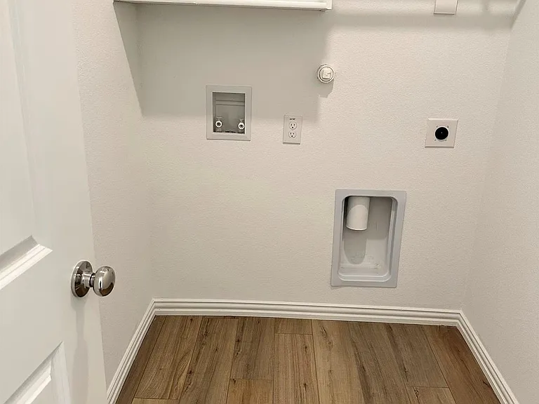 1008 Chip St — Photo 11