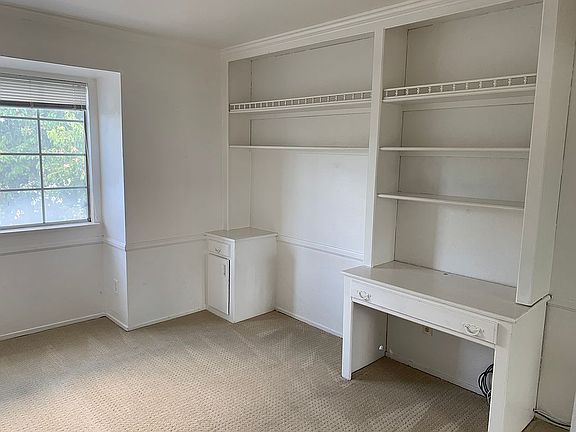 4th image of 3014 Crystal Creek Dr