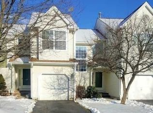 7 Weatherhill Rd #1104, Hamburg, NJ 07419