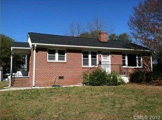 806 E Harrison Ave, Gastonia, NC 28054
