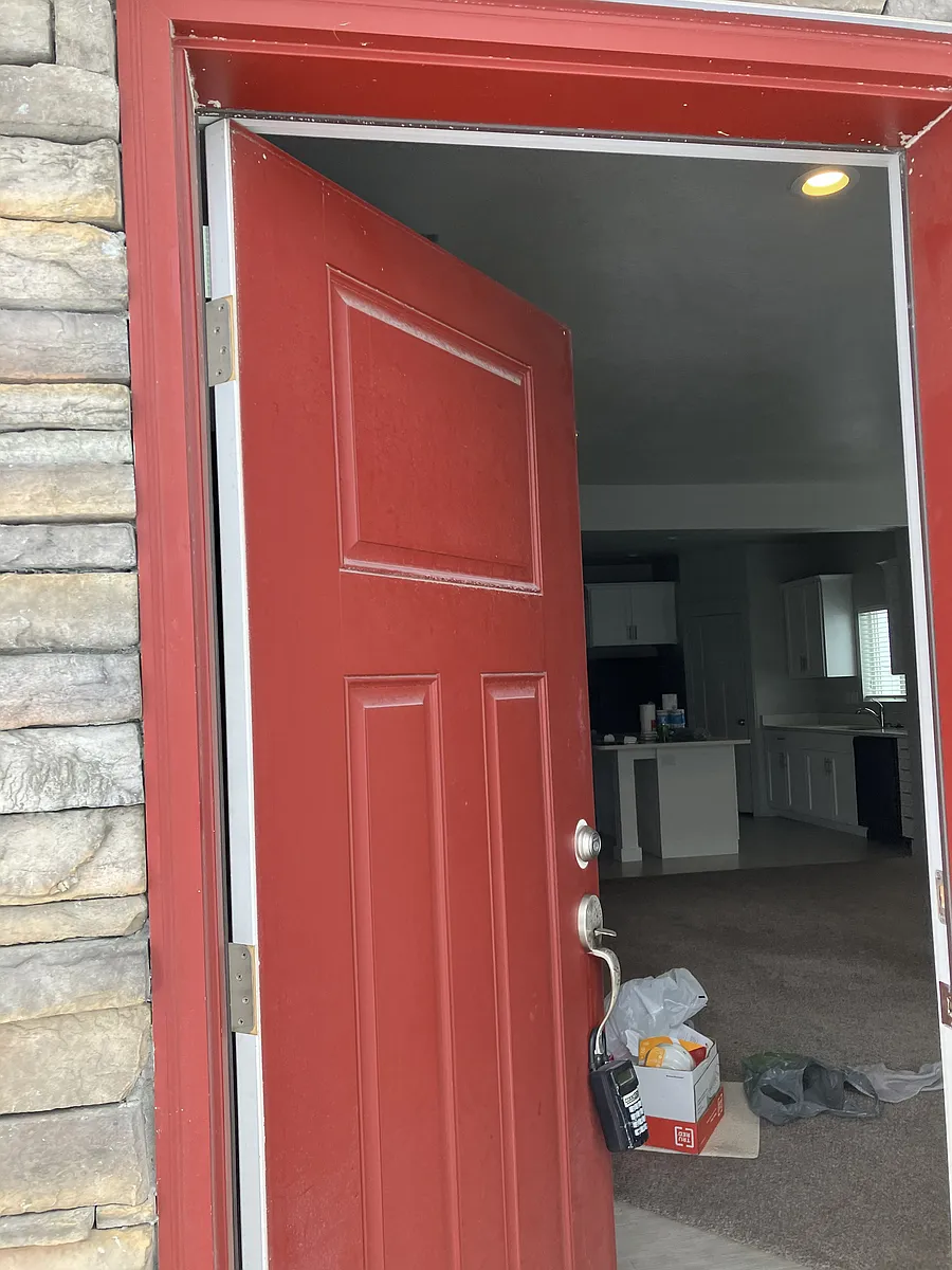 Building Photo - 2155 S 1450 W