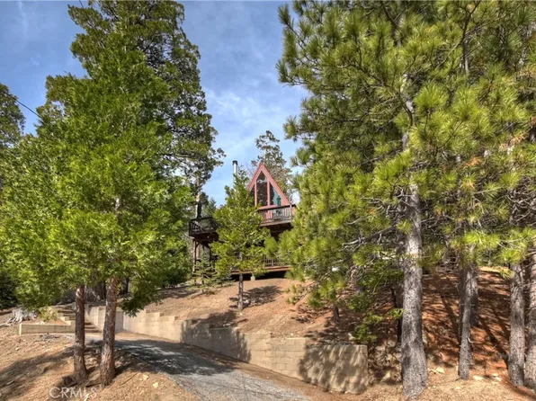 2390 Spring Oak Dr, Running Springs, CA 92382