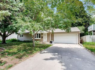8225 Russell Ave S, Bloomington, MN 55431