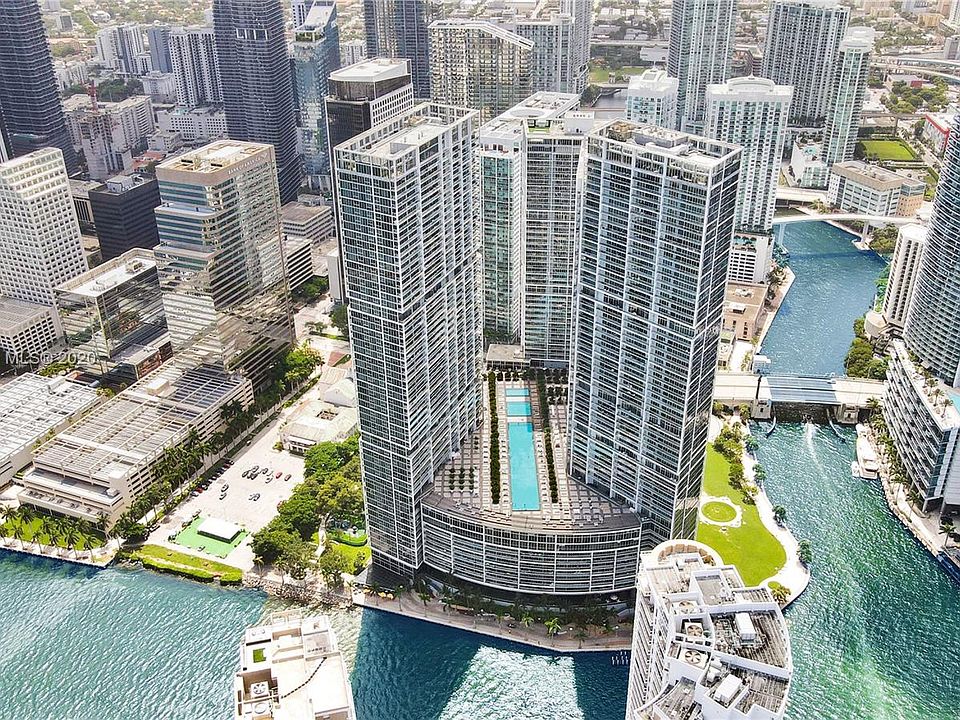 1st image of 475 Brickell Ave #17