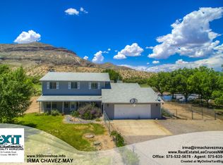 950 Ironshoe Rd, Las Cruces, NM 88007