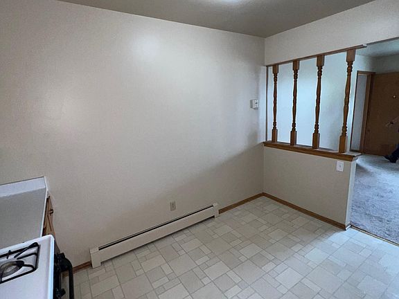 4th image of N143W6413 Layton St APT 6