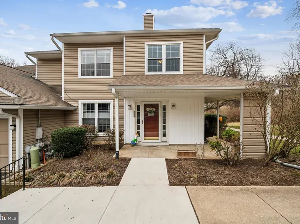 208 Nottingham Ct, Glen Mills, PA 19342