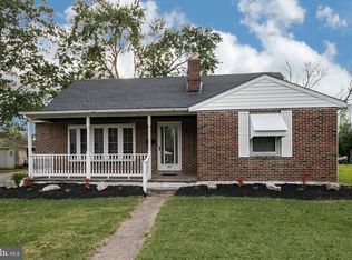 833 N Hanover St, Pottstown, PA 19464