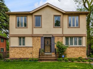 2529 S Scott St, Des Plaines, IL 60018