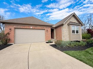 8016 Stonegate Dr, Cincinnati, OH