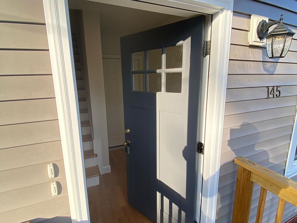 1st image of 145 S Pleasant St #1