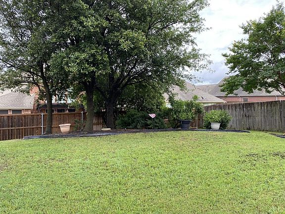 4th image of 9716 Hathman Ln