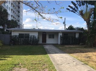 10875 SW 7th Ter, Sweetwater, FL 33174