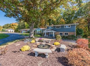 112 Rampart Ln, Ligonier, PA 15658