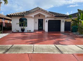9999 NW 126th Ter, Hialeah Gardens, FL 33018