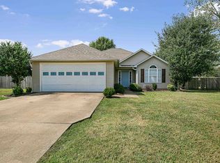 60 Taylor Dr, Bells, TN 38006