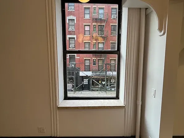 214 Mulberry Street image 7 of 16