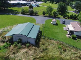 851 Jacksboro Rd, Bronston, KY 42518