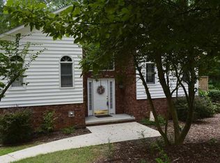 1133 Old Shirley Rd, Central, SC 29630