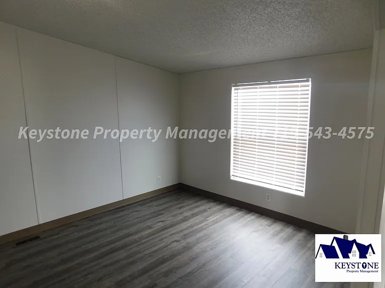 710 S Walton Dr — Photo 17