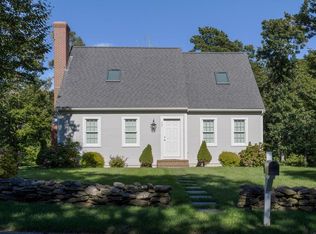 15 Landing Dr, Brewster, MA 02631