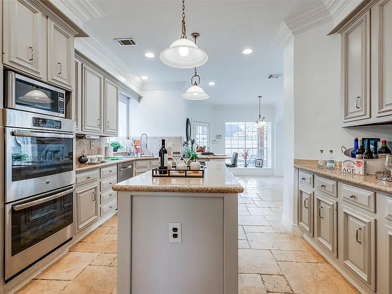 5534 Honor Dr — Photo 17