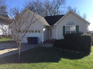 4020 Millers Ridge Ln, Winston Salem, NC 27107