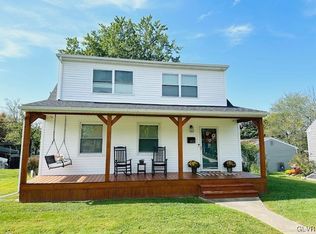 450 Locust Rd, Hellertown, PA 18055