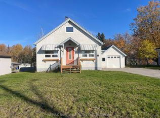 53 Davis St, Dryden, ON P8N 1R7