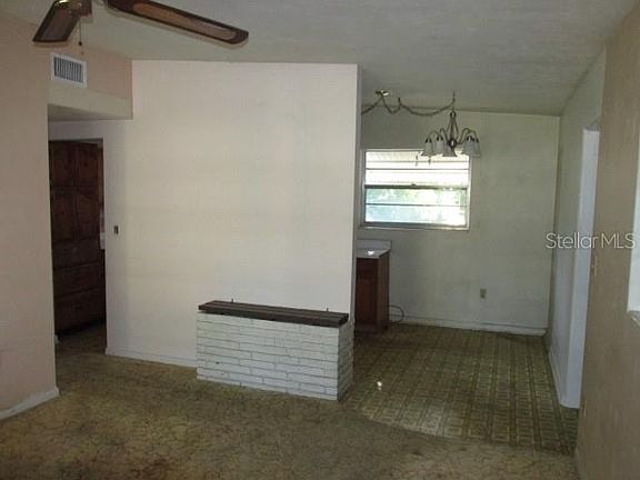 3rd image of 4370 Abbott Ave